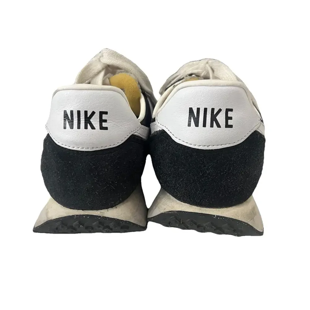 Nike waffle trainer